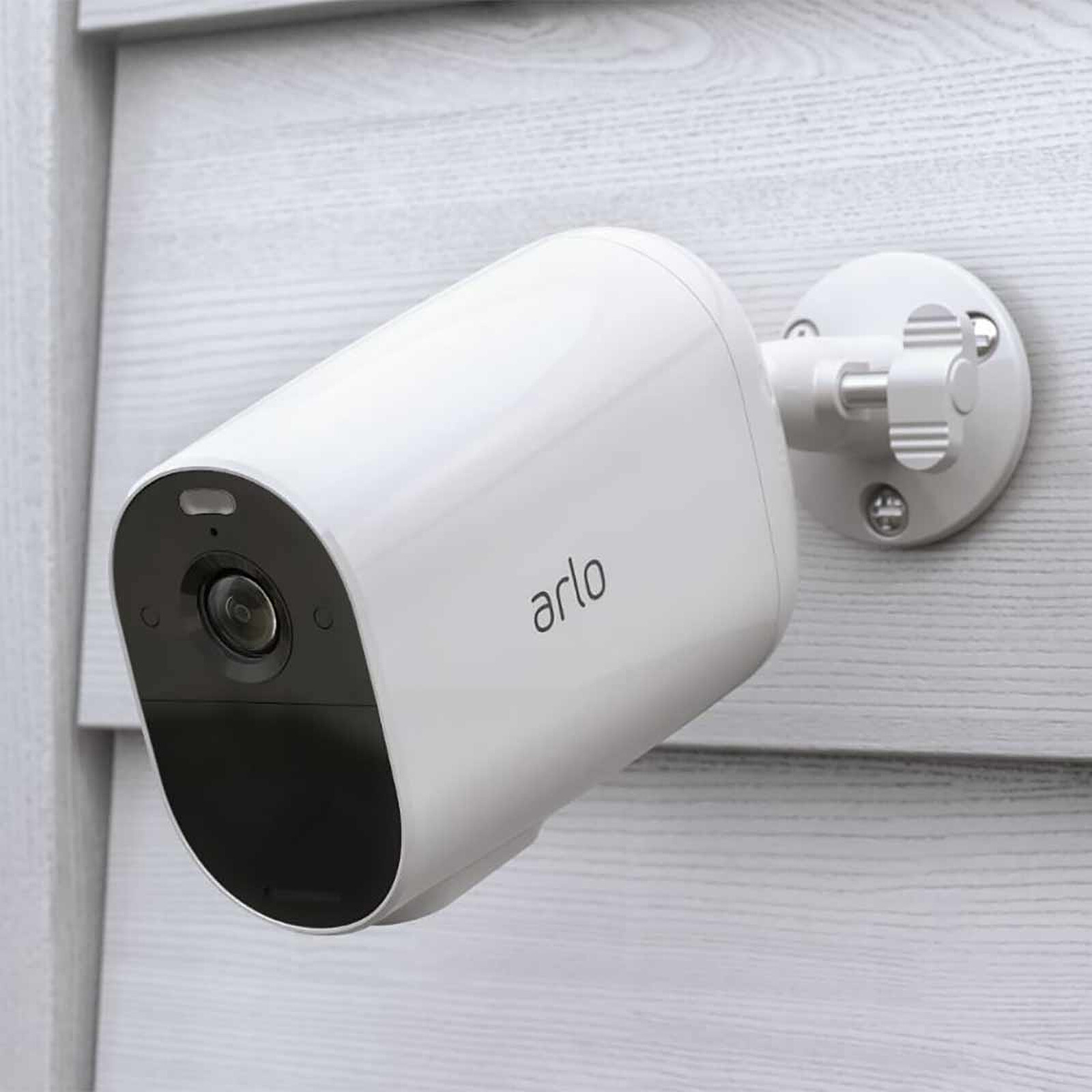 LD0005868278_1 Arlo Essential XL Security Camera - Image 1